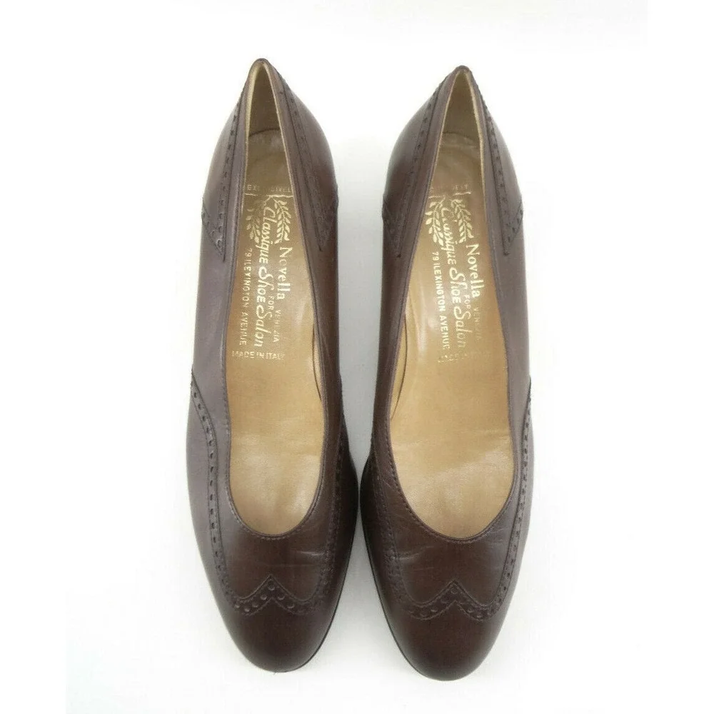 Novella for Classique Shoe Salon Brown Leather Wingtip Block Heel‎ Shoes SZ 39.5